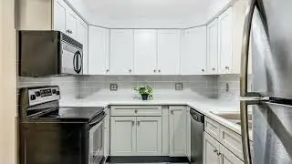 11 Cambridge Sq Williamsville, NY 14221
