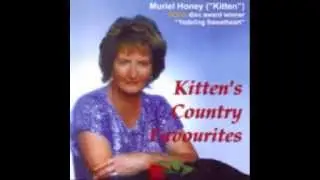 Kitten (NZ Yodelling Queen) - I'm Still Singing Country Music (c.1983).