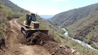 Skills Bulldozer Build a new road through the forest with wisdom