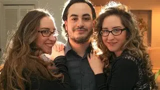 Meet The Twin Sisters Who Share Everything &ndash; Including Their Boyfriend!