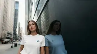 NYC Street Style | Be Blu Minimal Tee for Designers and Marketers