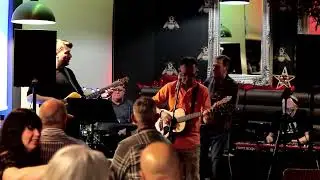 The Eisenhowers 'Showdown' (ELO cover) live at MJ's in Clarkston.