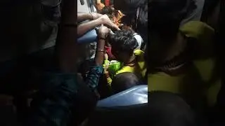 Comedy train romance panjabi gril and boys(4)