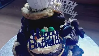 @Taylorstreats I made a brownie cookie birthday tower.#ididthat  ididathing#inspiration 
