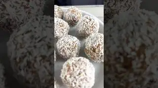 Vegan Carrot Cake Bites! Refined Sugar Free!