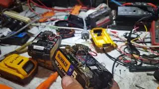 Dewalt 5 Amp 18v Max Bluetooth battery's A look Inside