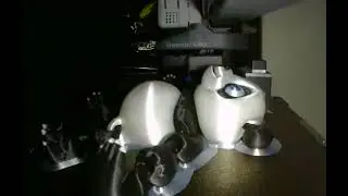 Bambu Labs A1 Mini Timelapse - AMS-Lite Print - Articulated Panda - Whatever scrap PLA/Silk I had.