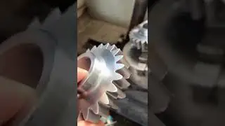 Automatic deburring #machine #gears #automobile #wormgear #deburring #oem #odm #b2b #china #custom