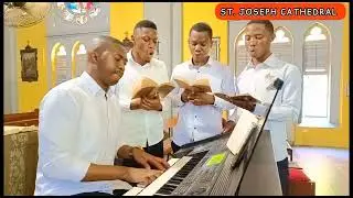 Hiki ni Chakula cha Mbingu.By Fr. D. Ntapambata - Waimbaji - The Tenor's - St. Joseph Cathedral DSM.