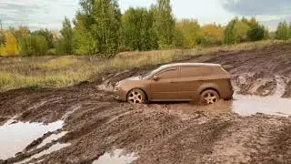 SUBARU TRIBECA B9 off road