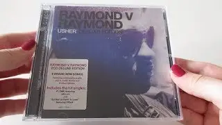 Unboxing: Usher - Raymond V Raymond (Deluxe Edition) 2-CD Album (2010)