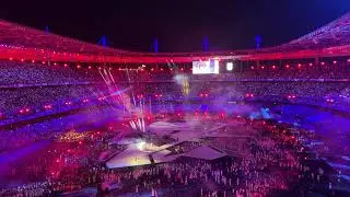 LA28 Transition Presentation Tom Cruise - United States Anthem - Olympics Closing Ceremony Paris 24