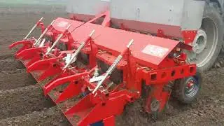 The export-oriented multifunctional tractor-mounted ridging and film covering machine