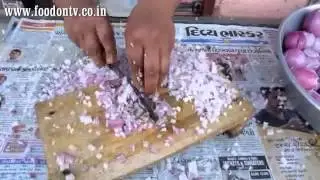 Onion Cutting in India