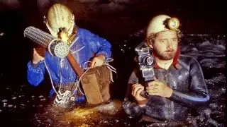 BENEATH THE PENNINES- ALUM POT (1976)