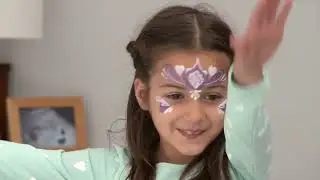 Snow Princess Birthday Party | SNAZAROO