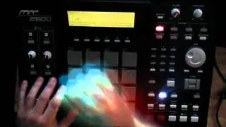 Live Akai MPC 2500 sample beat / TooSense
