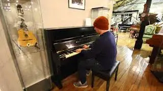Steinway Model Z Upright Piano at Sherwood Phoenix Piano Auctions