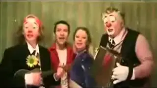 Happys Circus - Double Contortion
