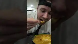 This place in Chennai FLOODS your Idli Sambar! 🇮🇳