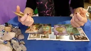 Hay algo que quiere decir? Que? Frecuentemente piensa en ti? Palabras sueltas en su cabeza