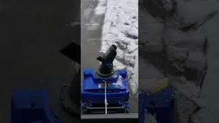Snow Joe S617E Snow Thrower - Quick demo video