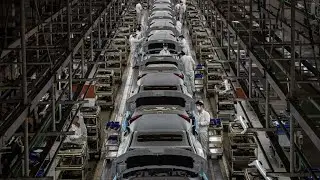 U.S. manufacturing activity ticks up in February: Markit data