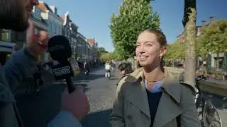 Straatpraat in Leeuwarden, op een doordeweekse dag
