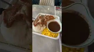 Обзор гонконгского кафе в городе Индастри, Калифорния.