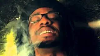 Tatted Lee - I Think I Luv Her Freestyle