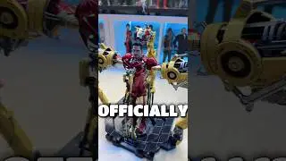 OPENING CHRISTMAS GIFTS (IRON MAN GANTRY) 🔥