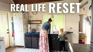 Off Grid Reset Day: Freezer Prep, Restocking & Laundry After the City