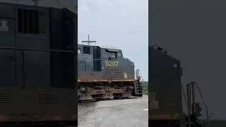 CSX 5207 in North East PA