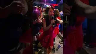 Remix Anh muốn em sống sao & Bạc trắng tình đời & Cánh hồng phai / Hoàng Anh Sylvie - Chinatown 