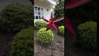 Garden Wind Spinner - Cardinal - Kinetic - 25in