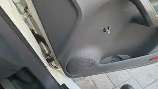 VW Caddy window winder replacement (no tools takes seconds)