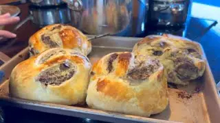 First Anniversary Dinner 🛥️🥂 Beef Wellington & Creamy Garlic Mashed Potatoes