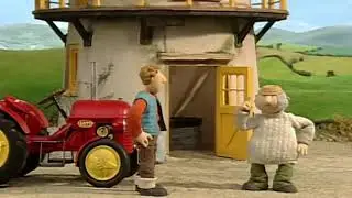 Little Red Tractor | Molehills And Windmills | Full Episode