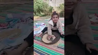 Ashu Kya Kar Raha🥰#videos #youtubevideo #@ashujaiswal-17K #wheat #ytshortsvideo 