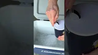 Add salt to cooler ice to get drinks colder faster! #LaborDay #August #gettogether