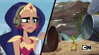 DC Super Hero Girls Bumblebee shrinking