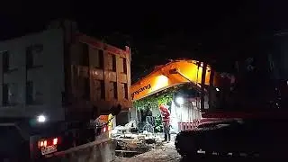 Shacman Dump Truck Loading Jonyang JY623E Excavator Digging Soil 