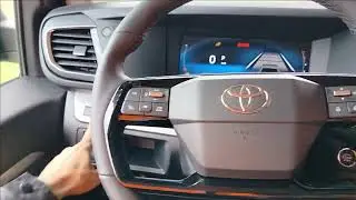 Toyota procace 2025 gata de transport 