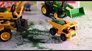 Excavators, Diggers, Trucks, Mini Mighty Machines New Holland Construction Toy Review