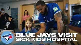 The Toronto Blue Jays visit The Hospital for Sick Children  💙