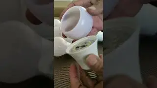 ternyata sangat mudah membuka tutup lampu LED kawan #viral #lampuled #tutuplampuled