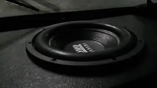 Momo Tsunami 1215 на 160 трубе 31Hz