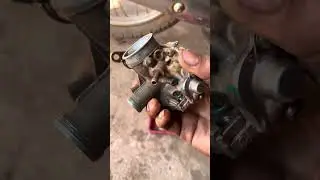 Let's fix the problem of oil leaking from the vent hole after cleaning the carburetor.