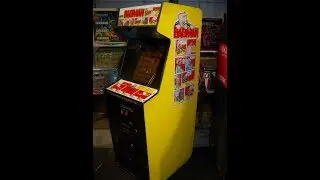 Arcade Cabinet Classic Gameplay Bagman 1982