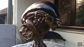 Dog ALIEN 1/2 Resin Kit Bust by Julian Eckhardt